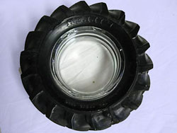 tire-ashtray71