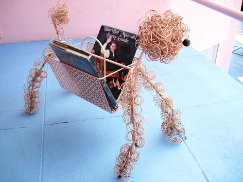 poodle-magazine-rack_9886