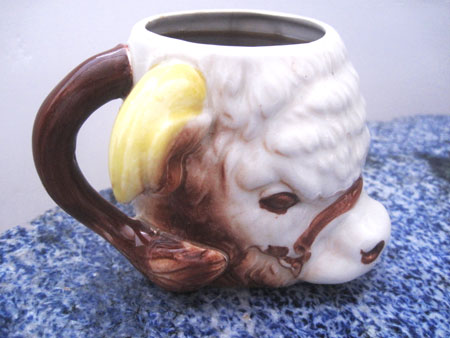bull-thrower-cup_3922