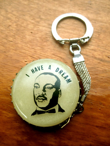 MLK-I-have-a-dream-keyring_5702