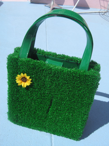 astroturf-purse_5830