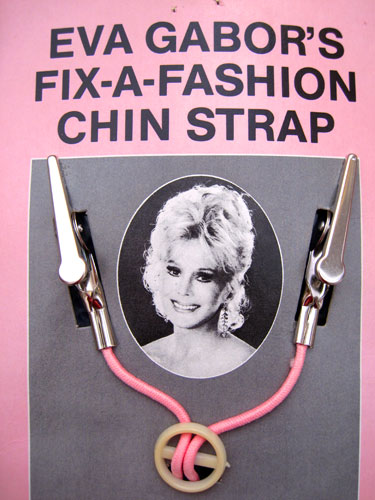 eva-gabor-chin-strap_0559