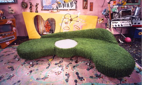 Julie-astroturf-couch-&-living-rm2