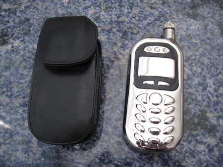 cell-phone-flask_1307