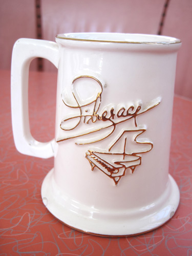 Liberace-Mug_2134