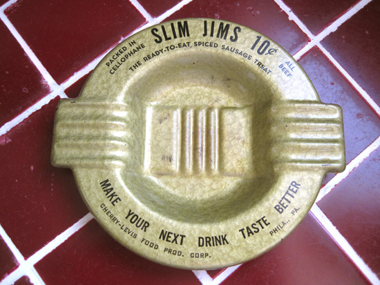 slim-jims-ashtray_3007