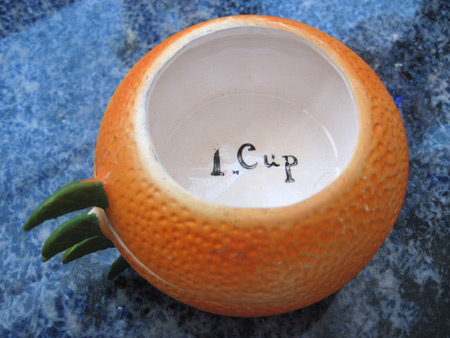 orange-measuring-cups_3639