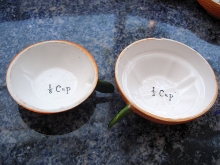 orange-measuring-cups_3642