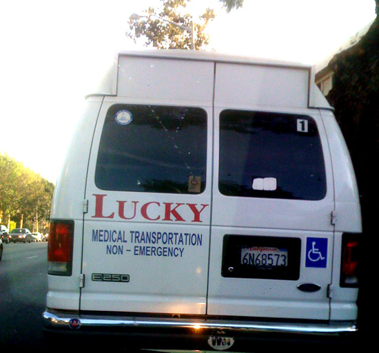 lucky-med-van